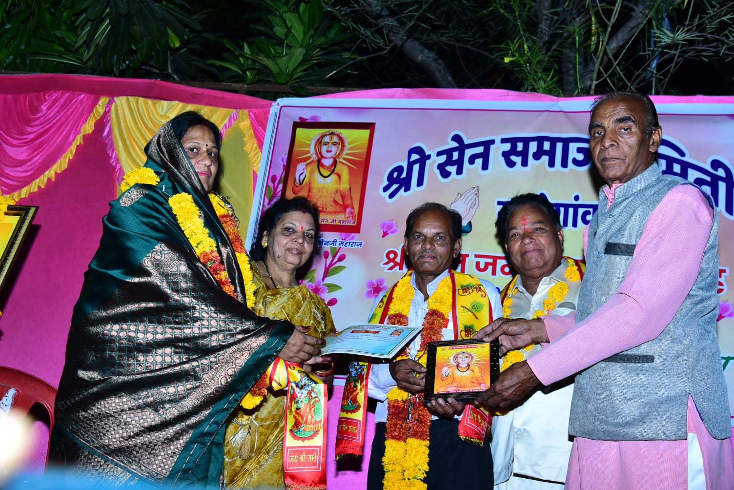 Khategaon News: We are not famous, we have become workers - social worker Shivprasad Verma