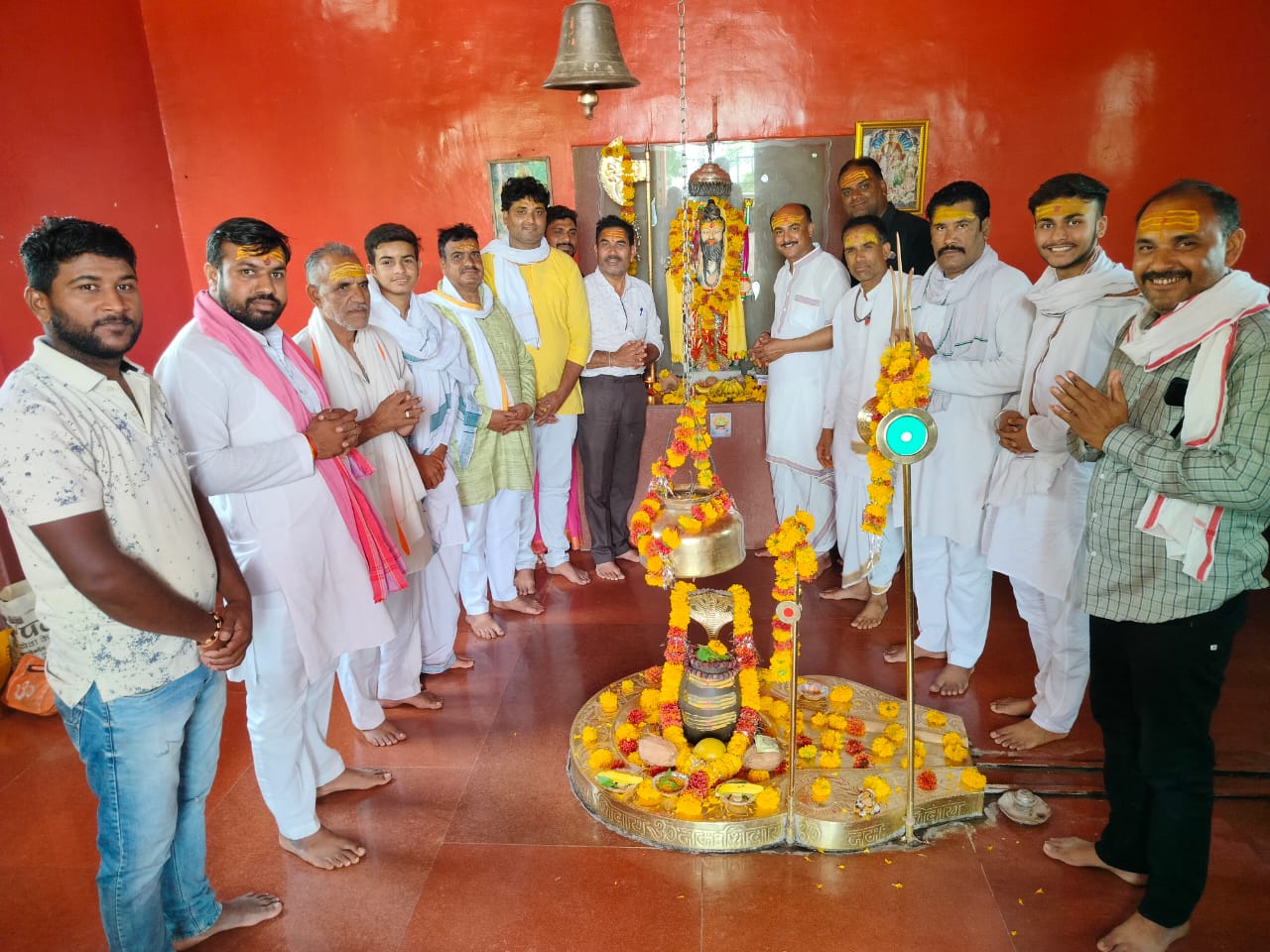 Khategaon News Maha Aarti performed on Akshaya Tritiya by worshiping Lord Parshuram ji.