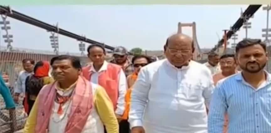 Omkareshwar Ki News: Ravikaran Sahu, Chairman of Telghani Board in Madhya Pradesh Government, visited Omkareshwar Jyotirlinga.