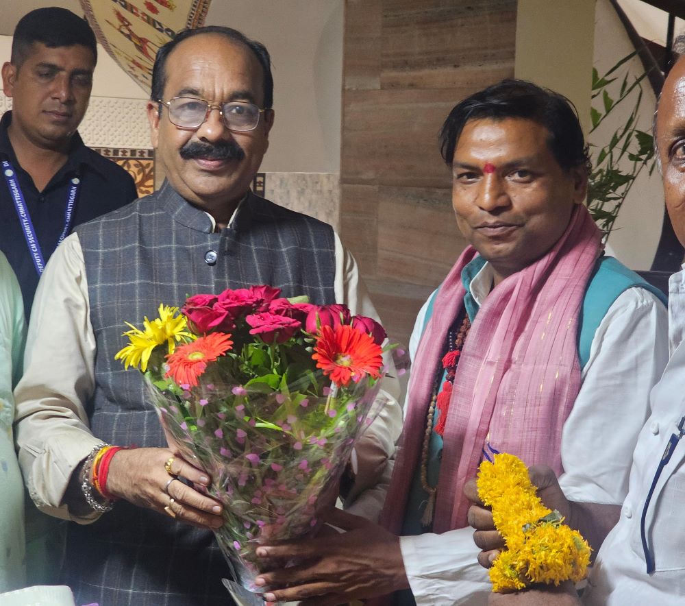 Bhopal News: Chhattisgarh Deputy Chief Minister Arun Saw felicitated by Sahu Samaj