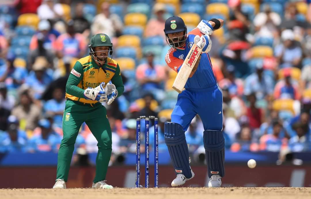Khategaon News: India becomes world champion, sports lovers set off fireworks