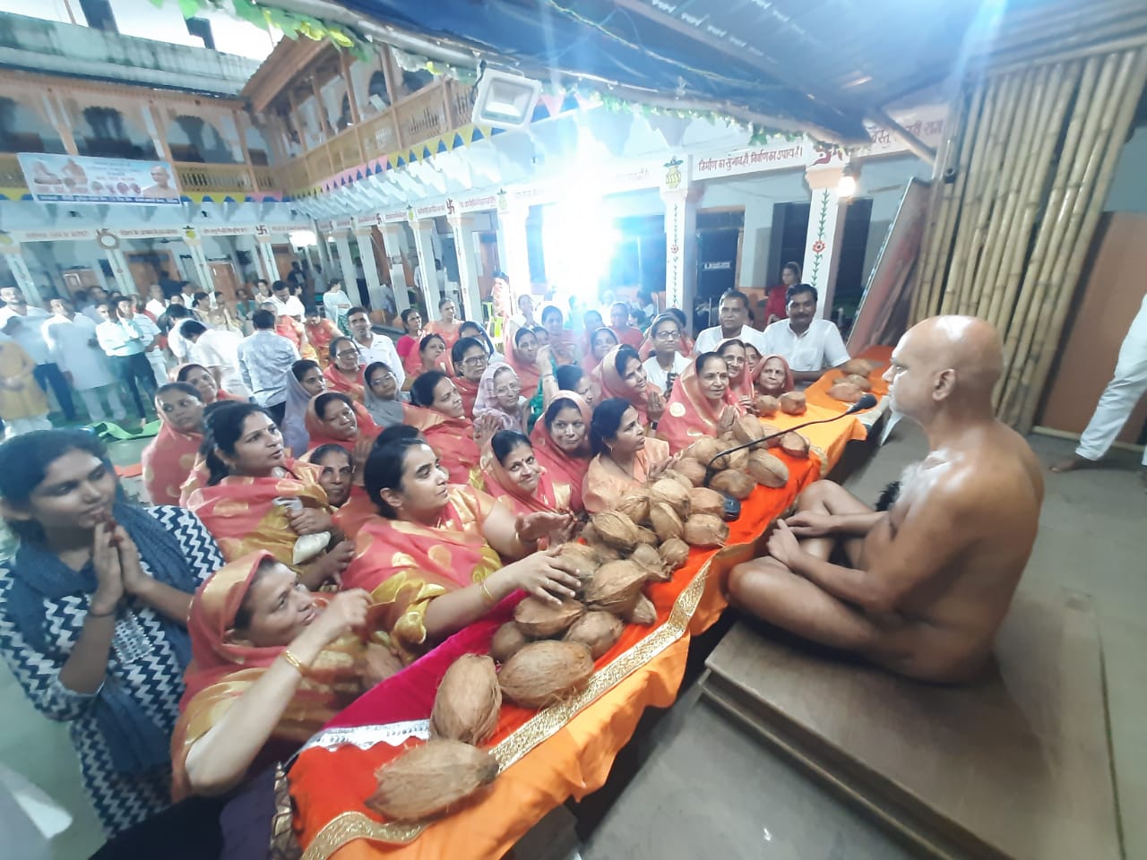 Khategaon News: Acharya Shri Vidyasagarji's disciple Niryapak Shramana Munishri Veersagarji Maharaj requested the Sangh to do Chaturmas in Khategaon