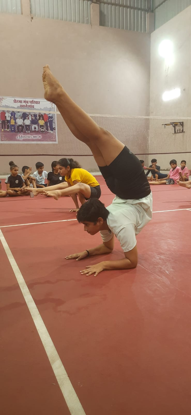 Khategaon News: Players of Khategaon will show best performance in the division, selection for division in Yoga