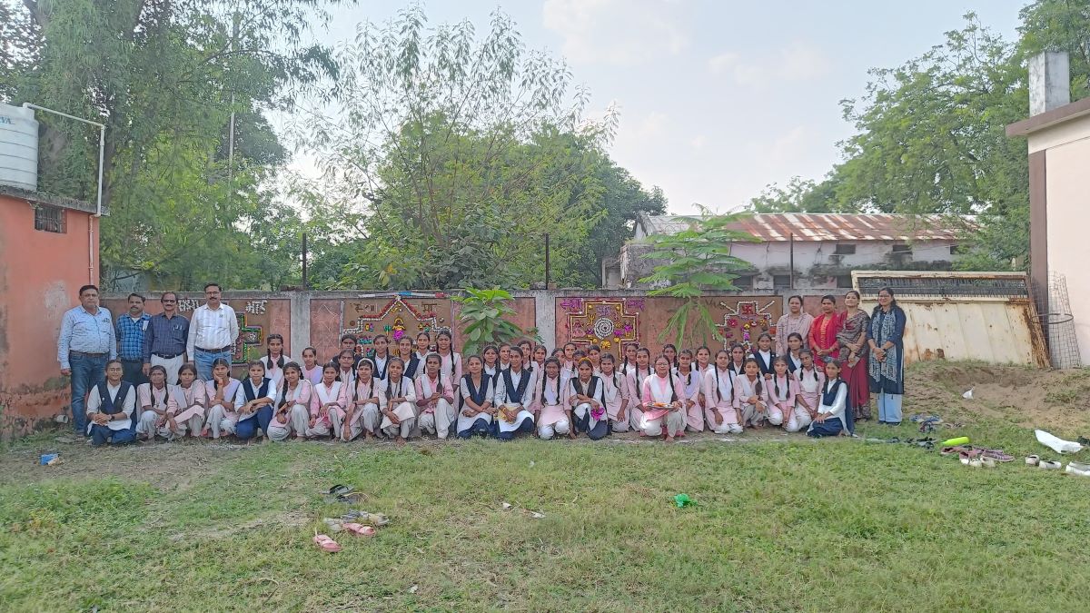 Khategaon News: Sanja festival was organized in Government Girls Higher Secondary School Khategaon