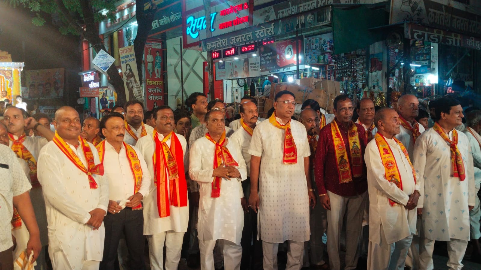 A grand temple of Maharaj Agrasen and Mata Lakshmi, a marriage garden and a Dharamshala will also be built in Khategaon: Sanjay Agarwal