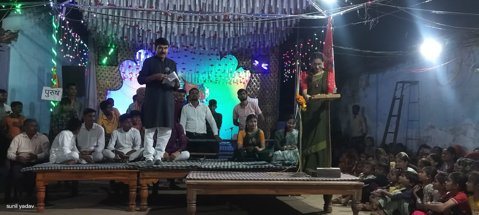 Khategaon News: A kavi sammelan was organized in the court of mother Jagdamba