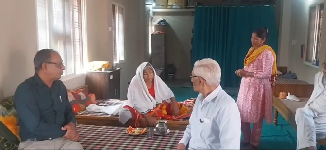Khategaon Ki News: MLA Ashish Sharma comes to the aid of Suganbai